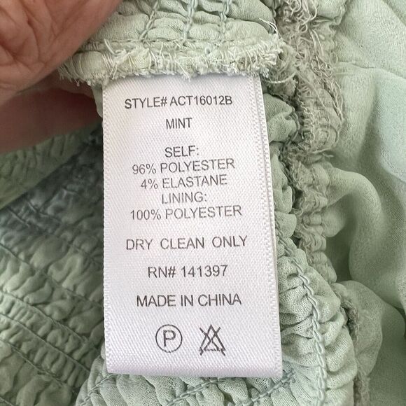 ASTR The Label Love Song Smock Blouse Women Large Mint Green Square Neck Lined - Picture 11 of 11